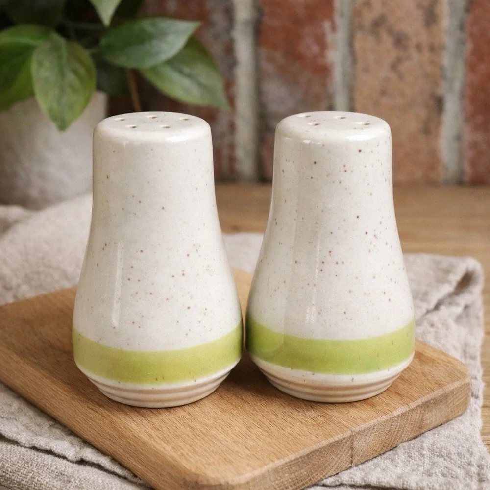 VTG Japan Speckled Stoneware Salt Pepper Shakers Green Band MCM Farmhouse 3